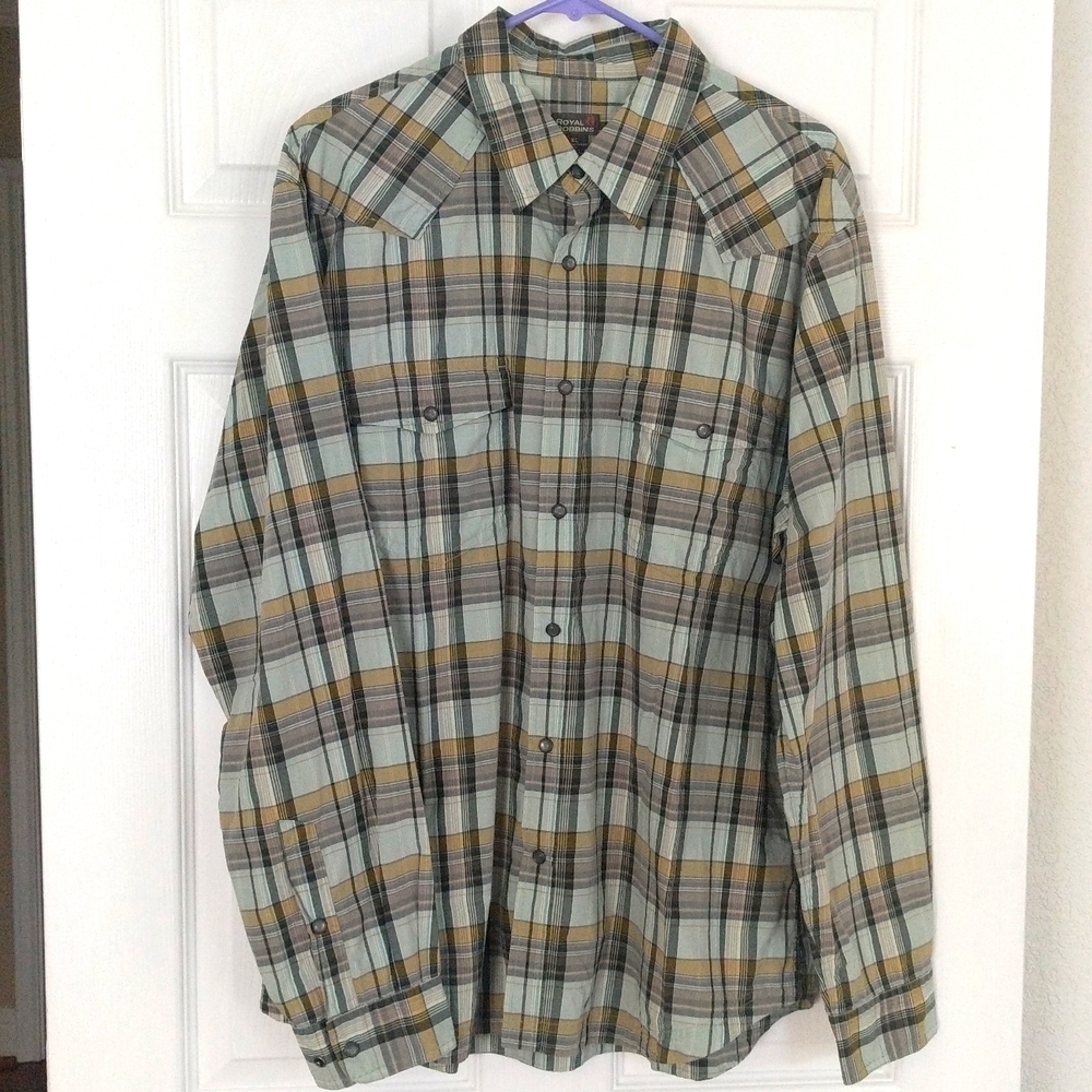 Royal Robbins XL long sleeve shirt, pearl snap